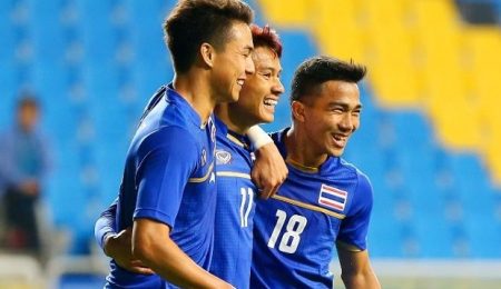 คนไทยในต่างประเทศ เฮ…หลัง บอลไทยทะลุ 16 ทีมสุดท้าย ในแดน กิมจิ