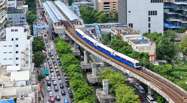 โค้งสุดท้ายอสังหาฯ ทำเลจรัญฯ-เพชรเกษม แข่งเดือด