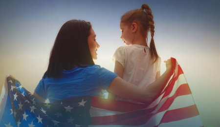 คุณปวีณา หงษ์โต อยู่ USA ที่ได้มีคอนโดในไทยสำเร็จแล้ว